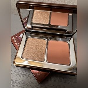 ❤️❤️NIB NATASIA DENONA bronze & glow compact❤️